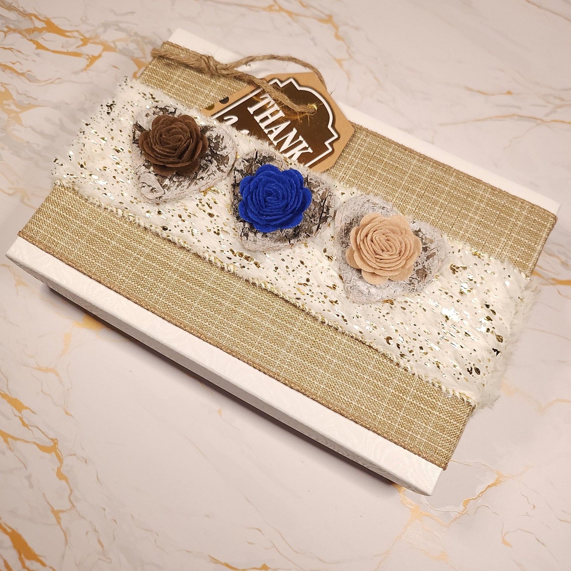 The Marian Box - (Rosary, Prayer cards, third class relics, water from Lourdes, Oil ...) - Our Lady of Gifts