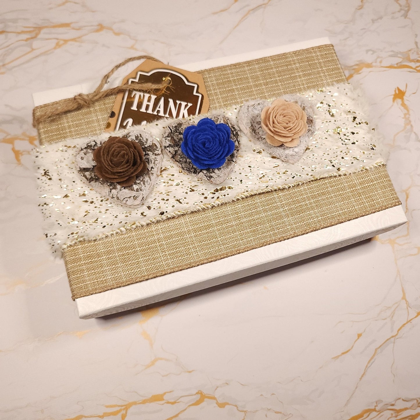 The Marian Box - (Rosary, Prayer cards, third class relics, water from Lourdes, Oil ...) - Our Lady of Gifts