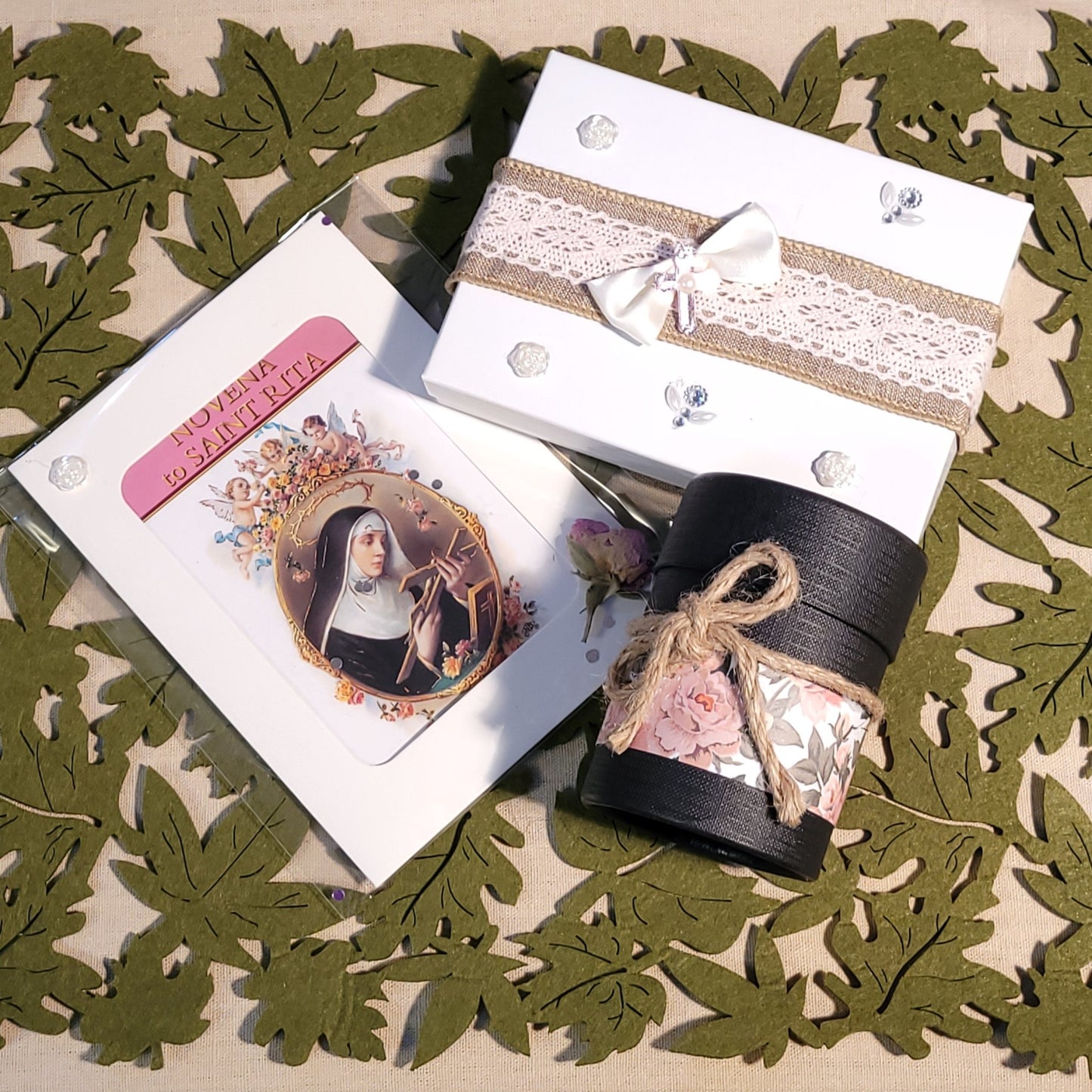 Saint Rita box - Our Lady of Gifts