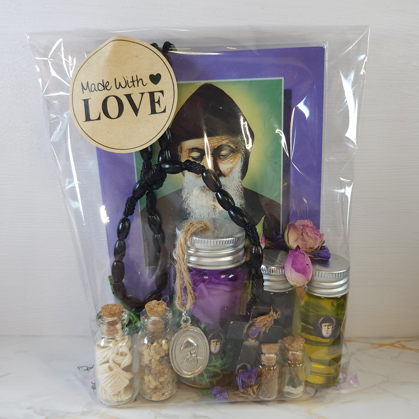 Set of oil, water, Incense, Soil, Rosary, Novena booklet and Eternal Rose - Our Lady of Gifts